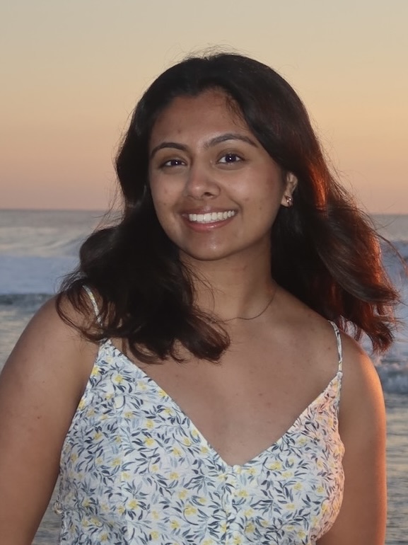 Sharvari Tirodkar Photo